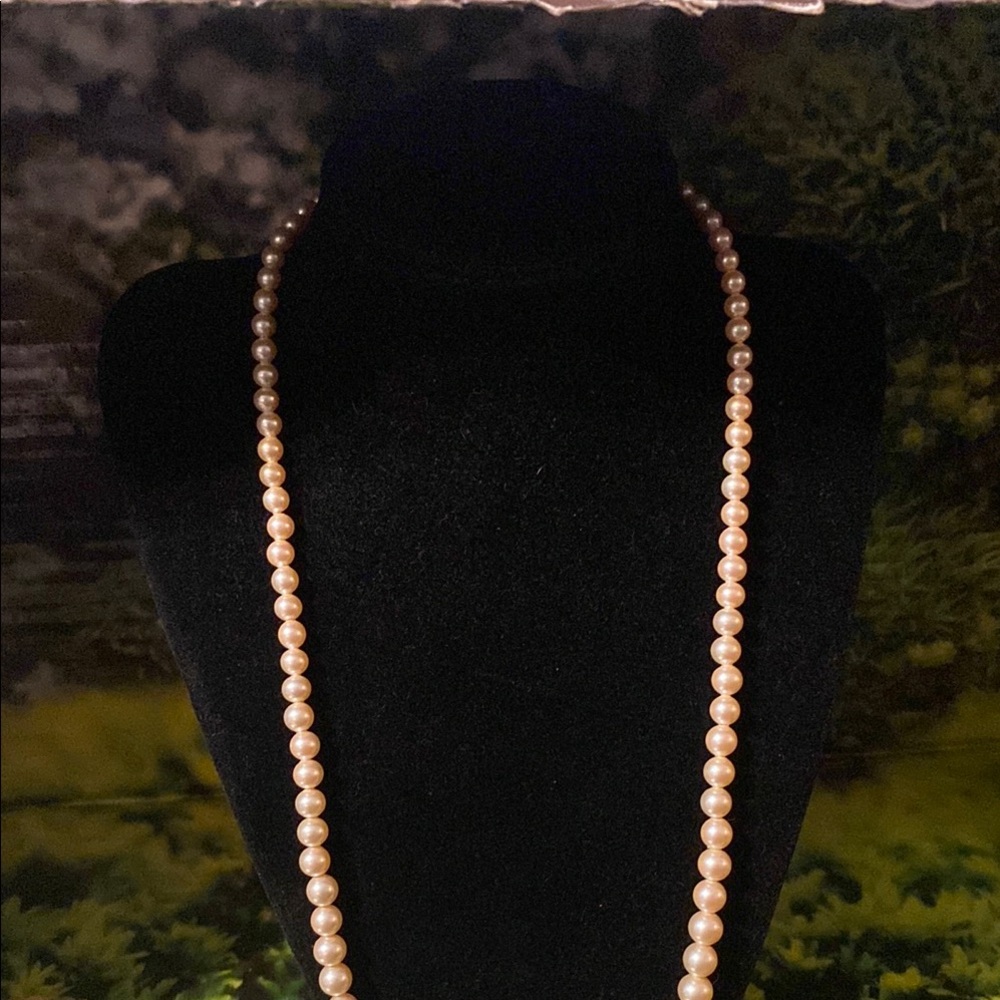 Vintage Marvella Pearl Necklace